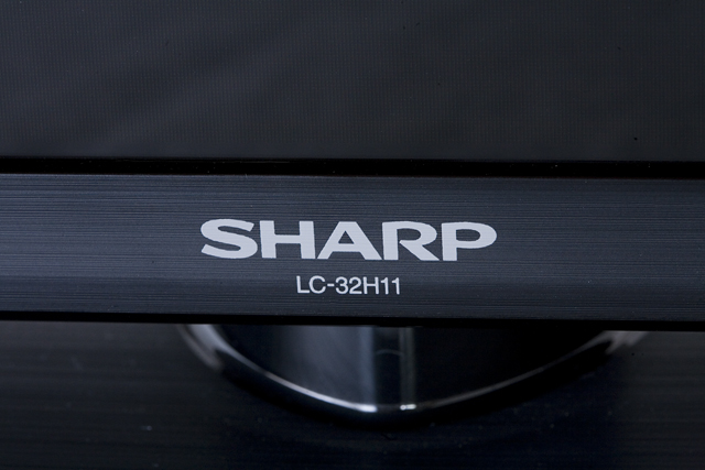 SHARP：シャープの32V型液晶テレビ：TV、AQUOS：アクオス「LC-32H11」-03