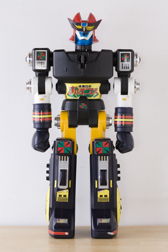 ポピーの巨大ロボット工場「未来ロボ　ダルタニアス」-01