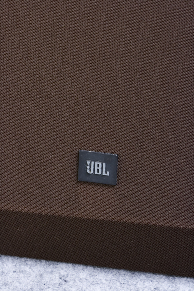 JBLの3ウェイスピーカー「L112」-04