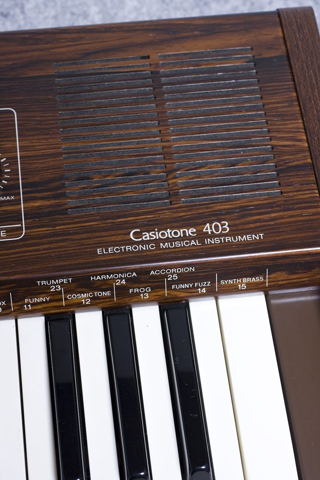 CASIO：カシオのキーボード「Casiotone 403」-11