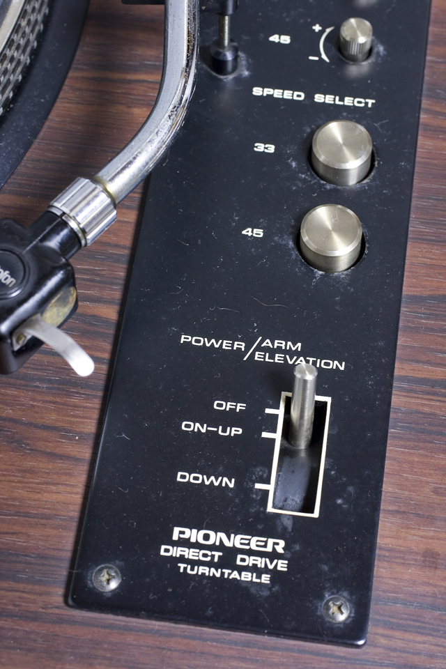 PIONEER：パイオニアのレコードプレーヤー「PL-1200A」-08
