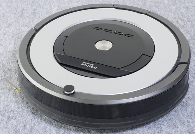 iRobot：アイロボットのロボット掃除機「Roomba 875：ルンバ」-01