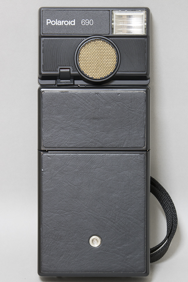 オートフォーカスインスタントフィルムカメラ「Polaroid：ポラロイド｜690」-01
