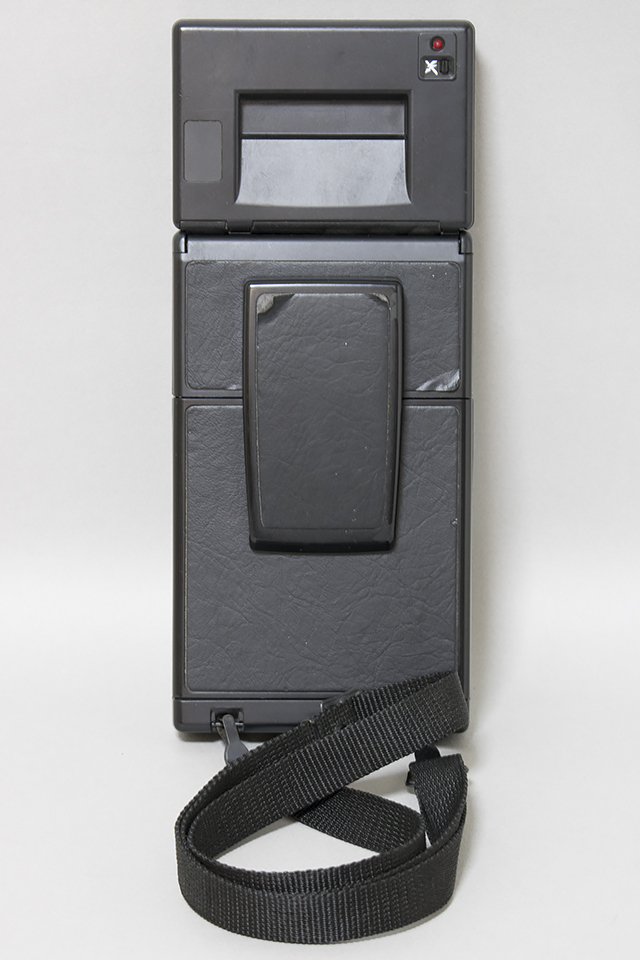 オートフォーカスインスタントフィルムカメラ「Polaroid：ポラロイド｜690」-03
